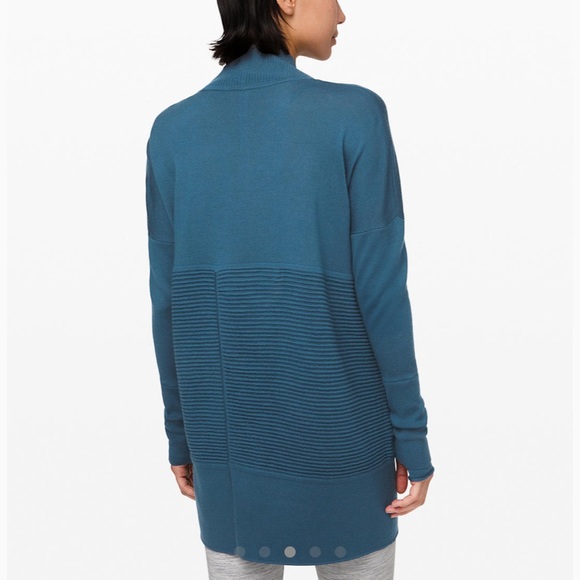 lululemon | sit in lotus wrap - Picture 9 of 12